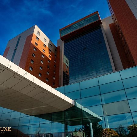 Yamaluxe Apartments - Heart & Soul With Lovely Colours บูคาเรสต์ ภายนอก รูปภาพ