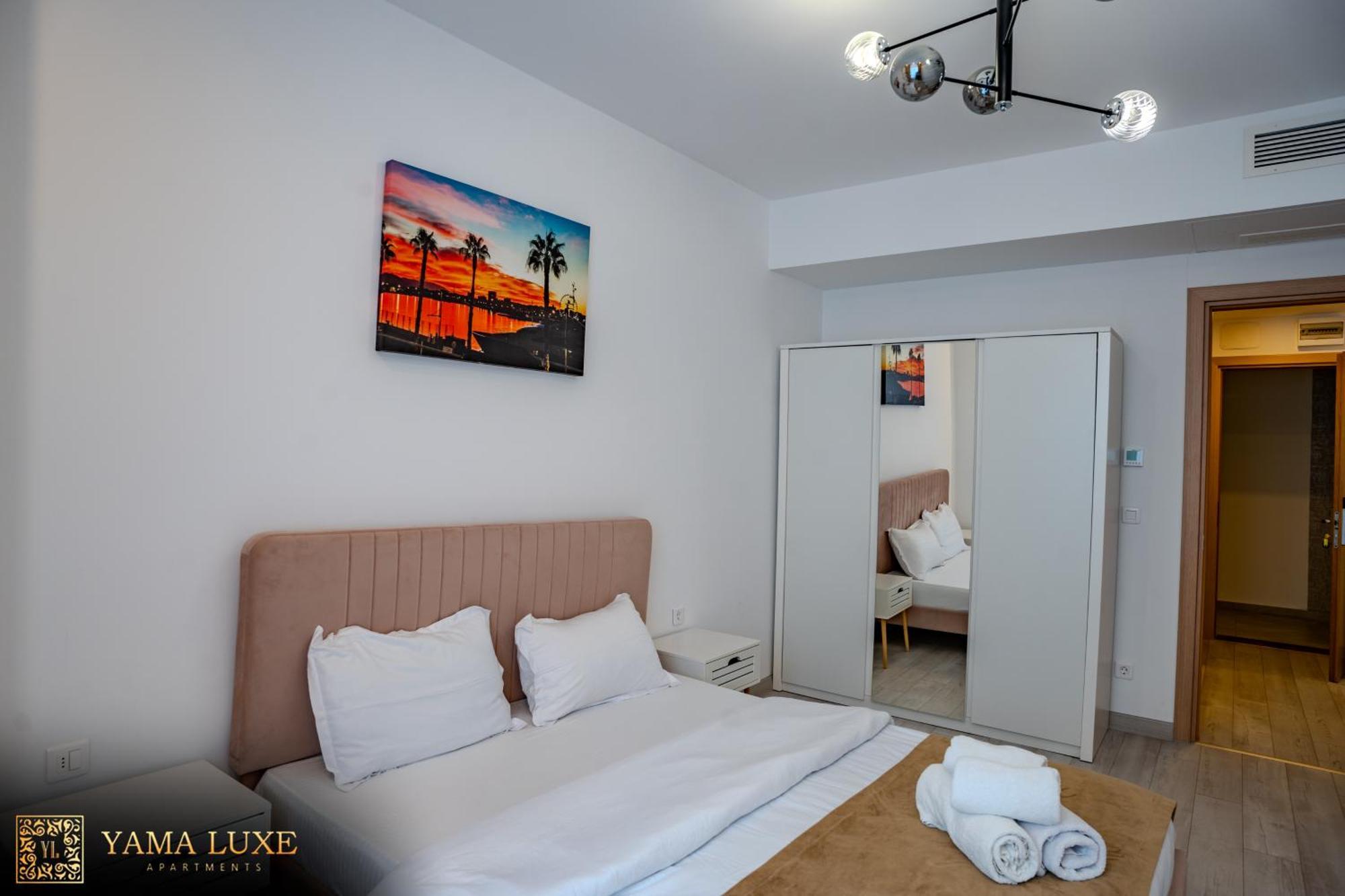 Yamaluxe Apartments - Heart & Soul With Lovely Colours บูคาเรสต์ ภายนอก รูปภาพ
